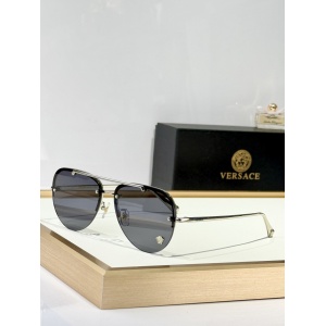 $55.00,Versace Sunglasses # 304322
