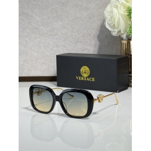 $55.00,Versace Sunglasses # 304334