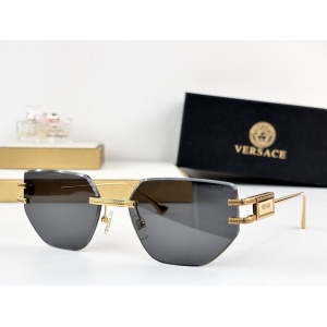 $55.00,Versace Sunglasses # 304345