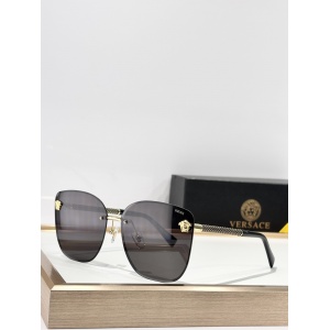 $55.00,Versace Sunglasses # 304357