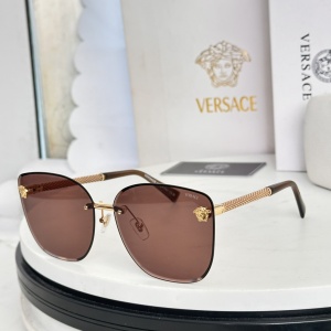 $55.00,Versace Sunglasses # 304367