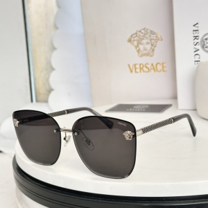 $55.00,Versace Sunglasses # 304369