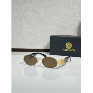 $55.00,Versace Sunglasses # 304378
