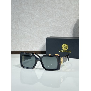 $55.00,Versace Sunglasses # 304389