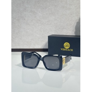 $55.00,Versace Sunglasses # 304391