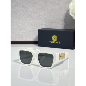 $55.00,Versace Sunglasses # 304400