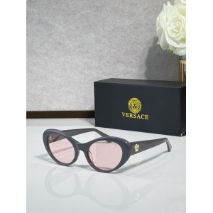 $55.00,Versace Sunglasses # 304407