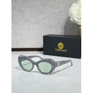 $55.00,Versace Sunglasses # 304415
