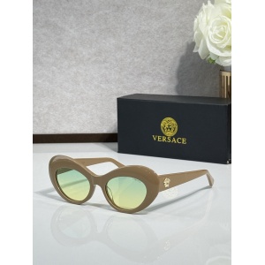 $55.00,Versace Sunglasses # 304418