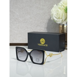 $55.00,Versace Sunglasses # 304419