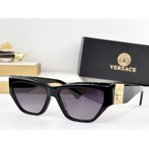 $55.00,Versace Sunglasses # 304437