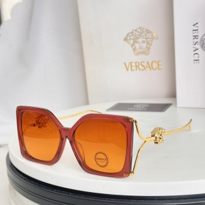 $55.00,Versace Sunglasses # 304446