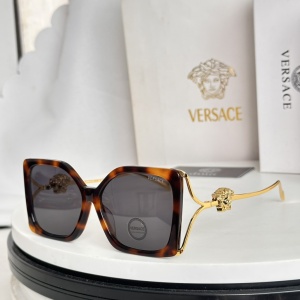 $55.00,Versace Sunglasses # 304450