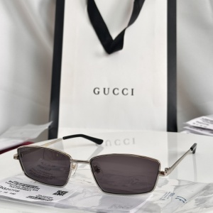 $55.00,Gucci Sunglasses # 304464