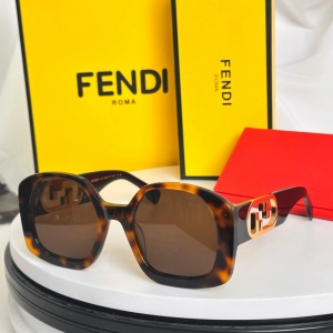$55.00,Fendi Sunglasses # 304471