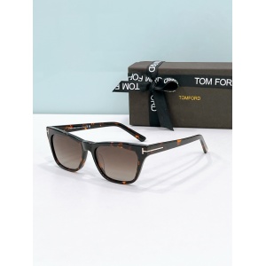 $55.00,Tom Ford Sunglasses # 304605