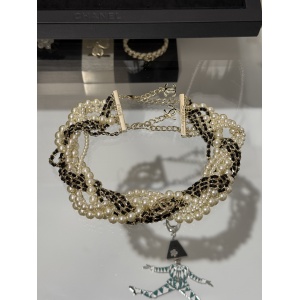 $32.00,Chanel Necklace # 304629