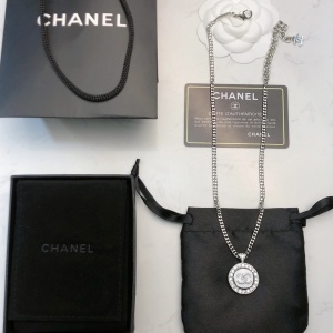 $27.00,Chanel Necklace # 304684