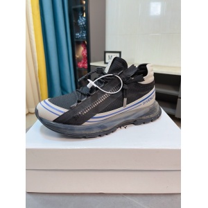 $94.00,Givenchy Casual Sneaker For Men # 304828