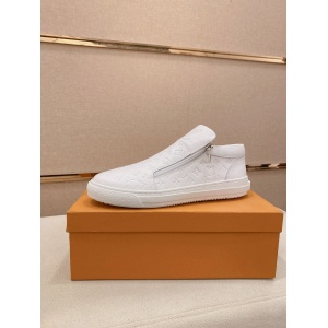 $92.00,Louis Vuitton Casual Sneaker For Men # 304891