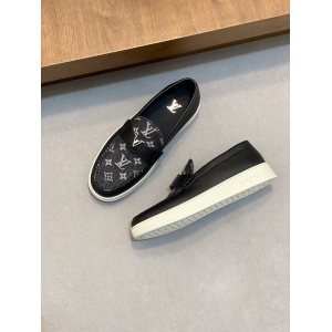 $92.00,Louis Vuitton Casual Sneaker For Men # 304895