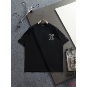 $29.00,Louis Vuitton Short Sleeve T Shirts For Men # 305324