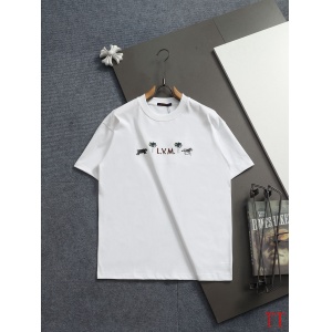 $29.00,Louis Vuitton Short Sleeve T Shirts For Men # 305326