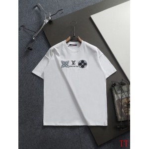 $29.00,Louis Vuitton Short Sleeve T Shirts For Men # 305327