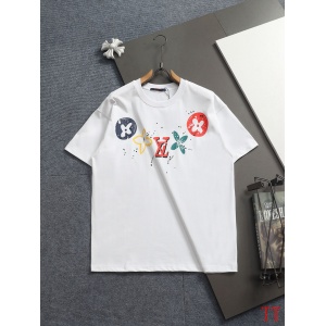$29.00,Louis Vuitton Short Sleeve T Shirts For Men # 305330