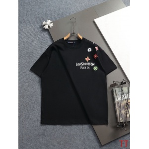 $29.00,Louis Vuitton Short Sleeve T Shirts For Men # 305343