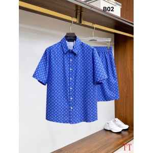 $65.00,Louis Vuitton Short Shirt Set For Men # 305353
