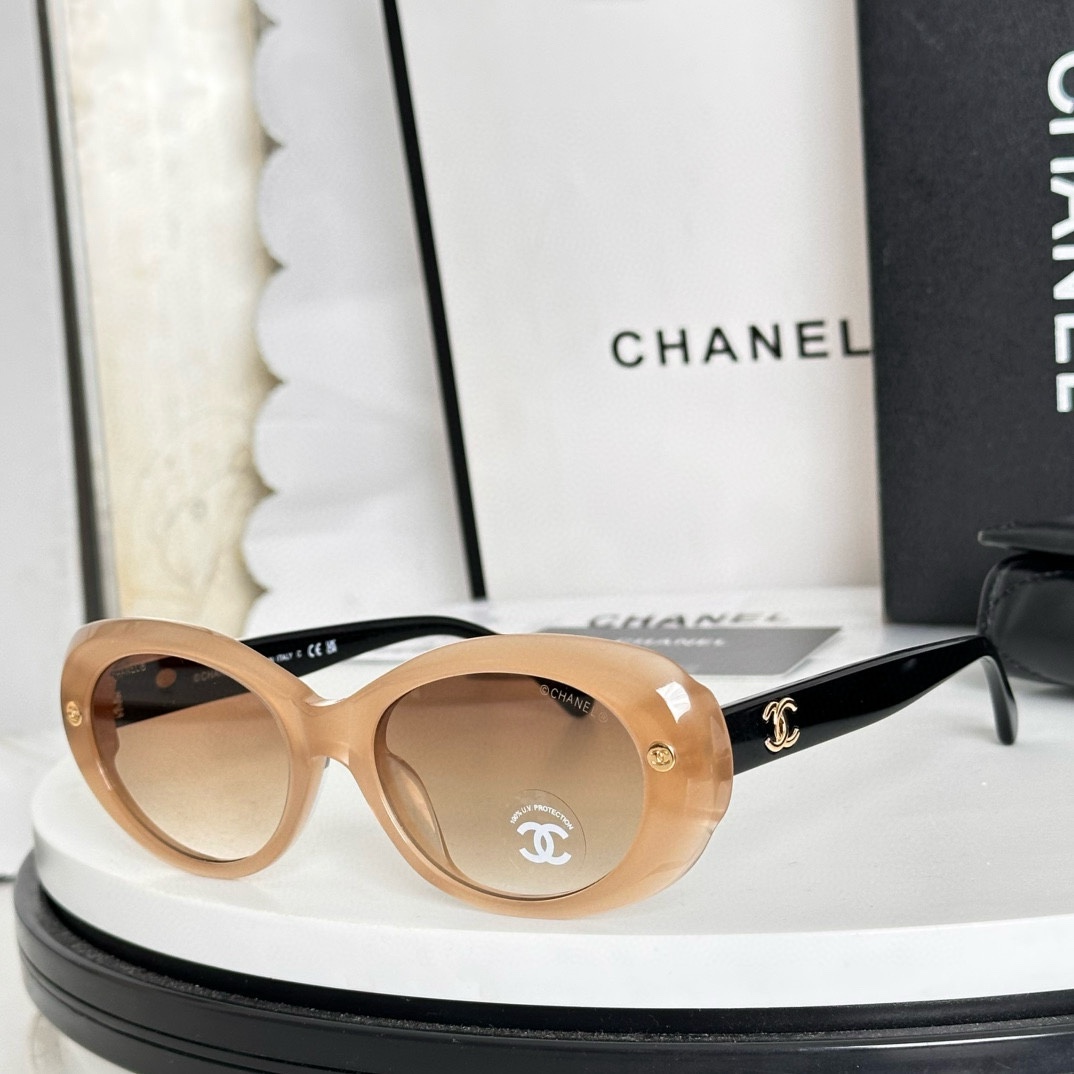 Chanel Sunglasses # 302277