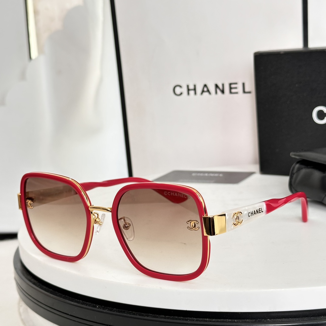 Chanel Sunglasses # 302286