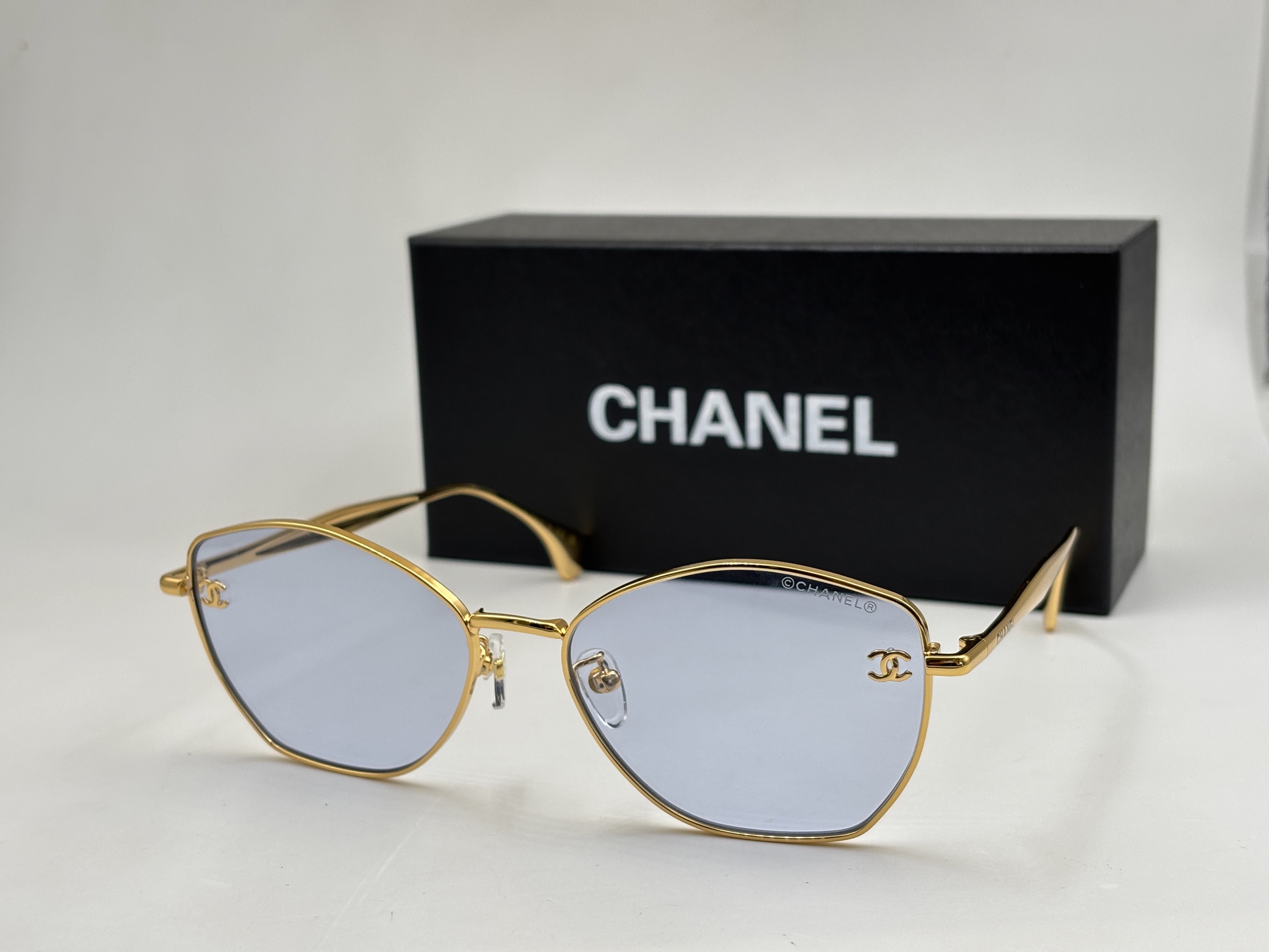 Chanel Sunglasses # 302372