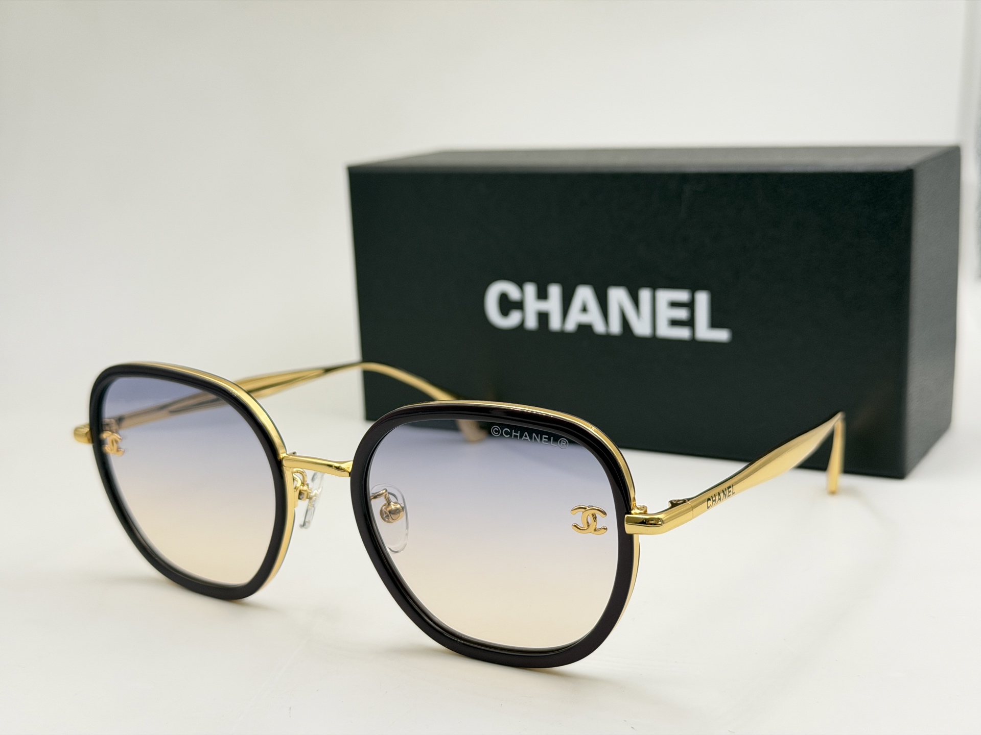Chanel Sunglasses # 302381