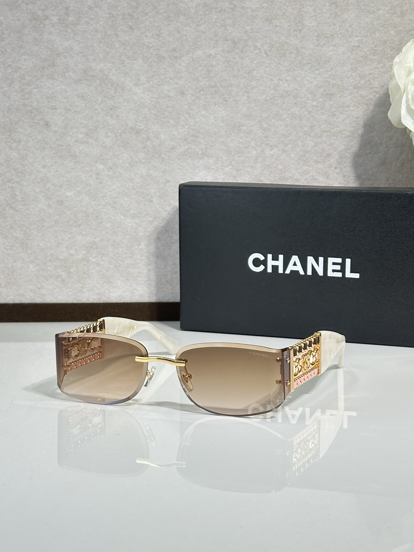Chanel Sunglasses # 302409