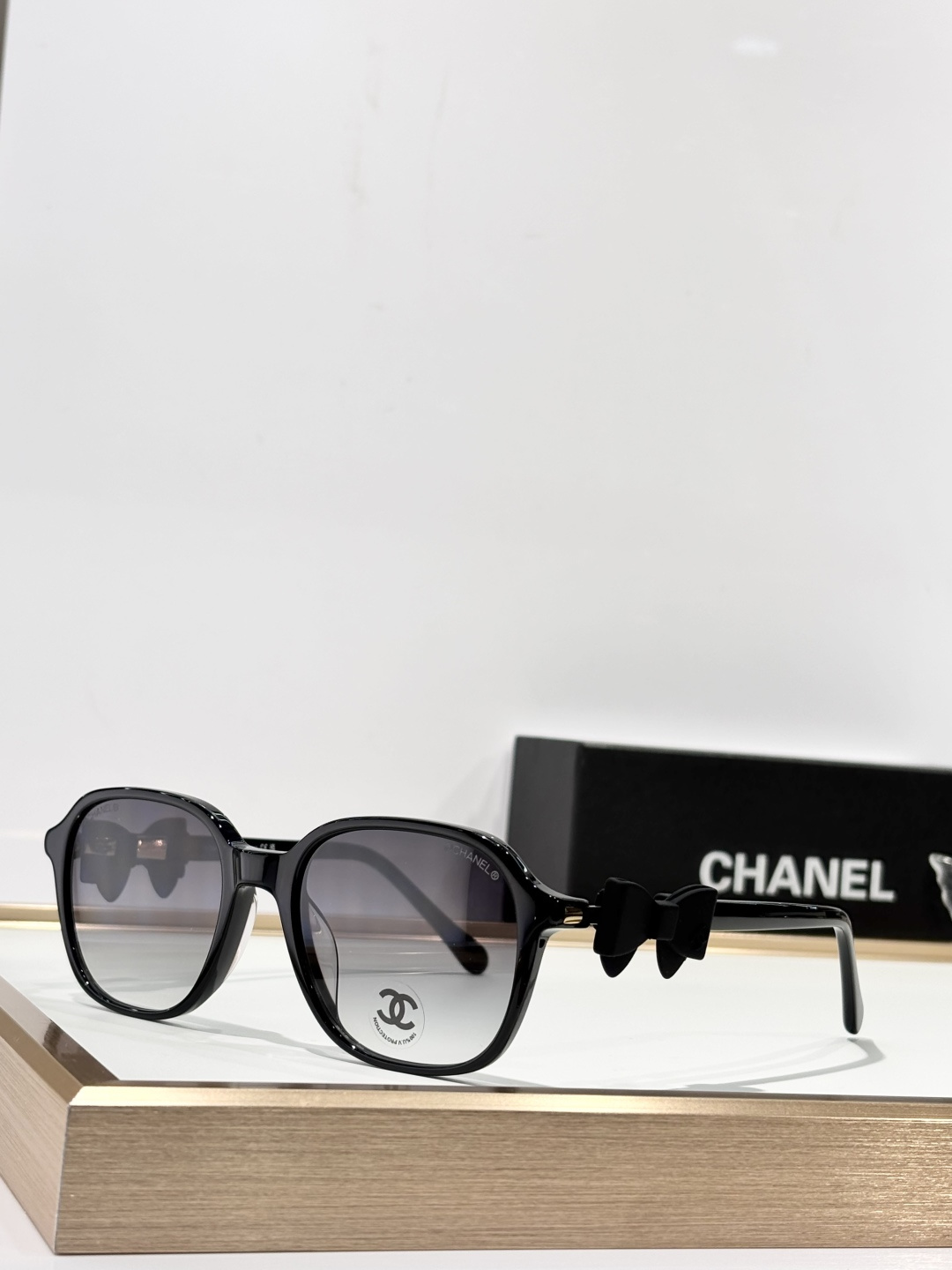 Chanel Sunglasses # 302428