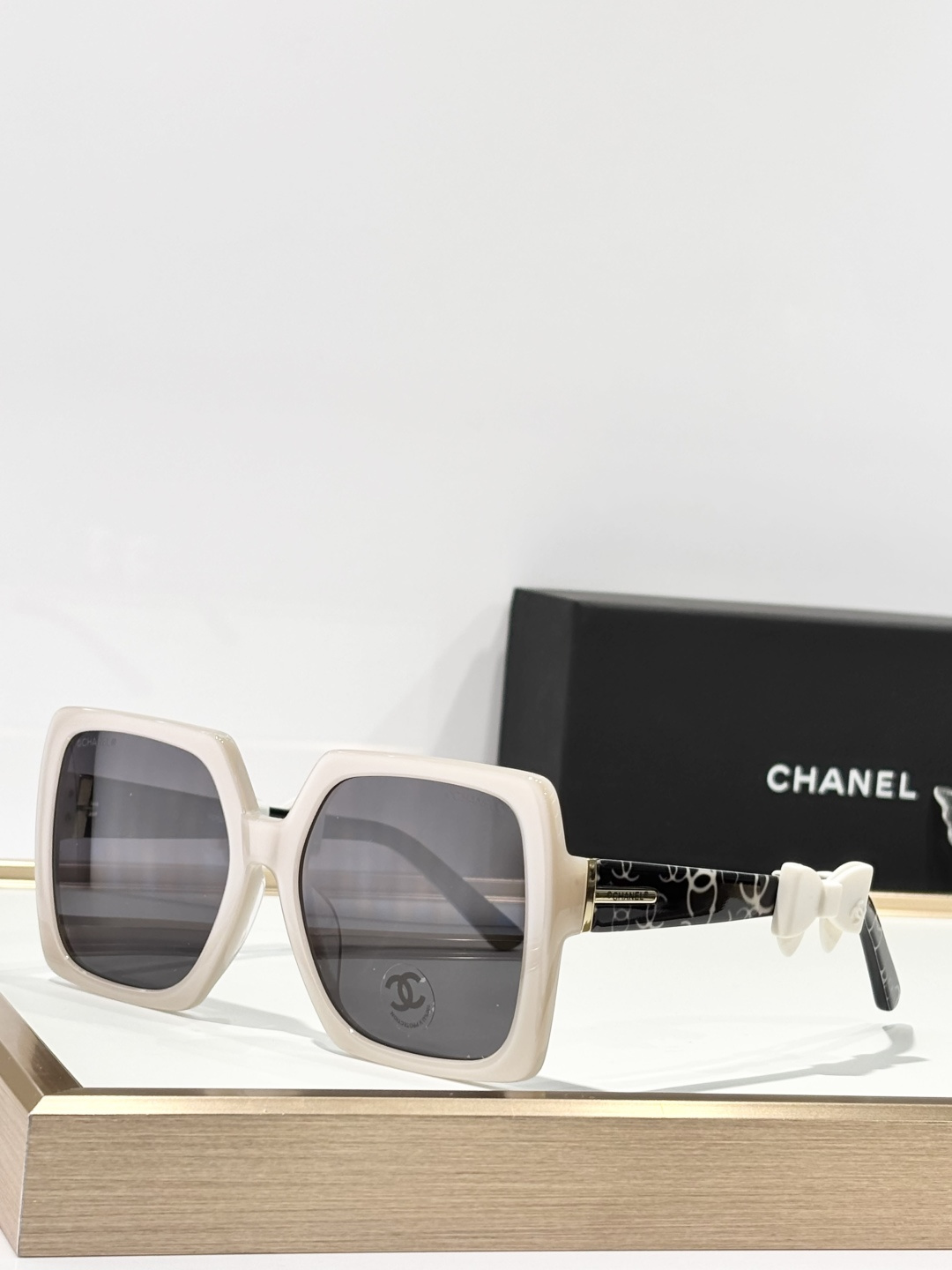 Chanel Sunglasses # 302434