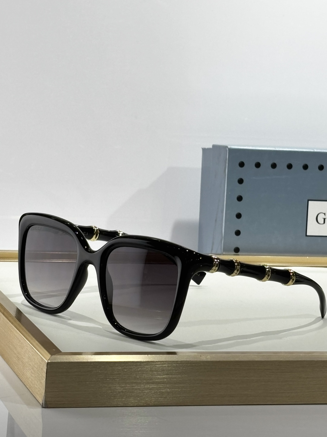 Gucci Sunglasses # 303124