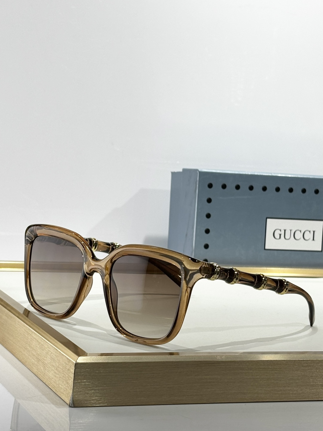 Gucci Sunglasses # 303125