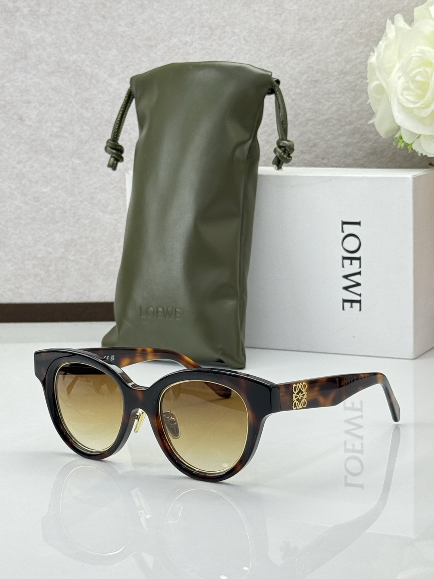 Loewe Sunglasses # 303288
