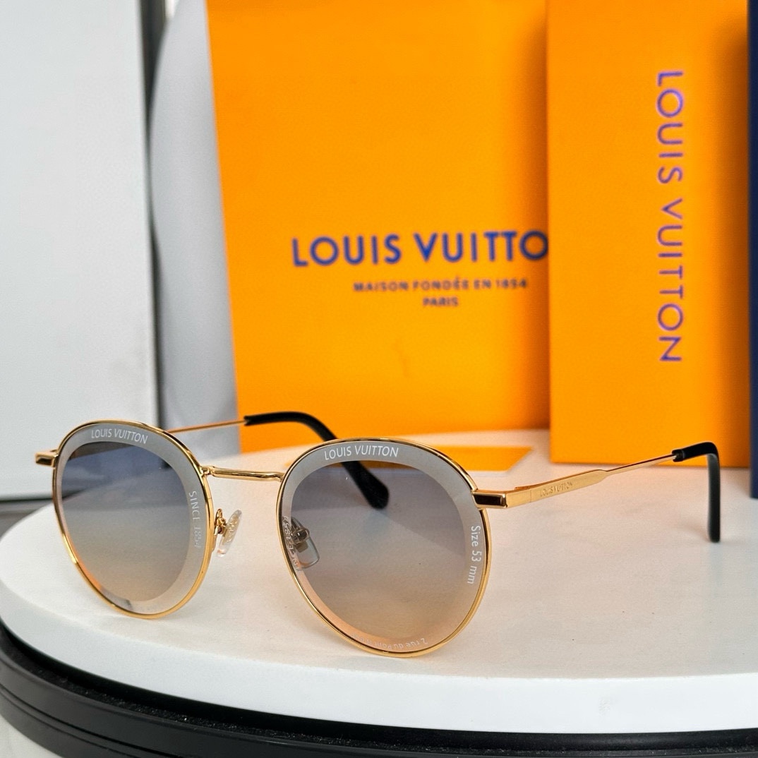 Louis Vuitton Sunglasses # 303460