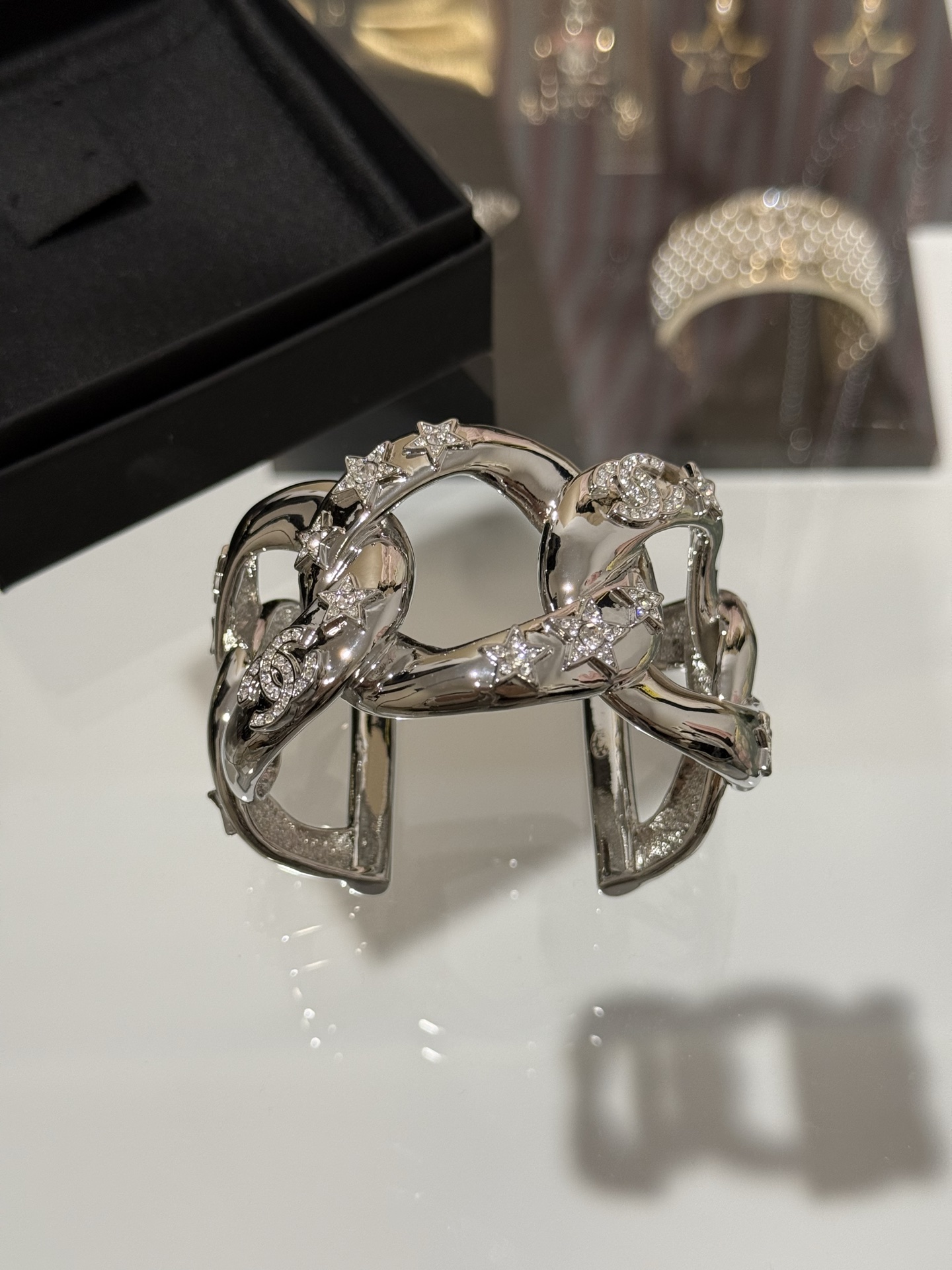 Chanel Bangle For Women # 304694
