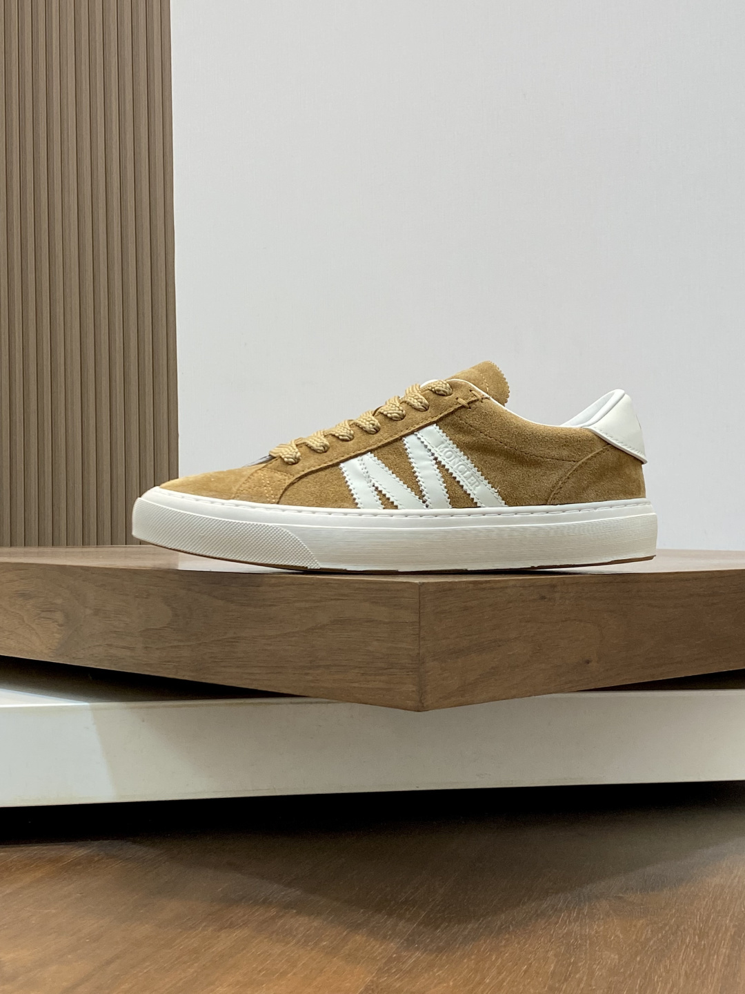 Moncler Casual Sneaker For Men # 304837