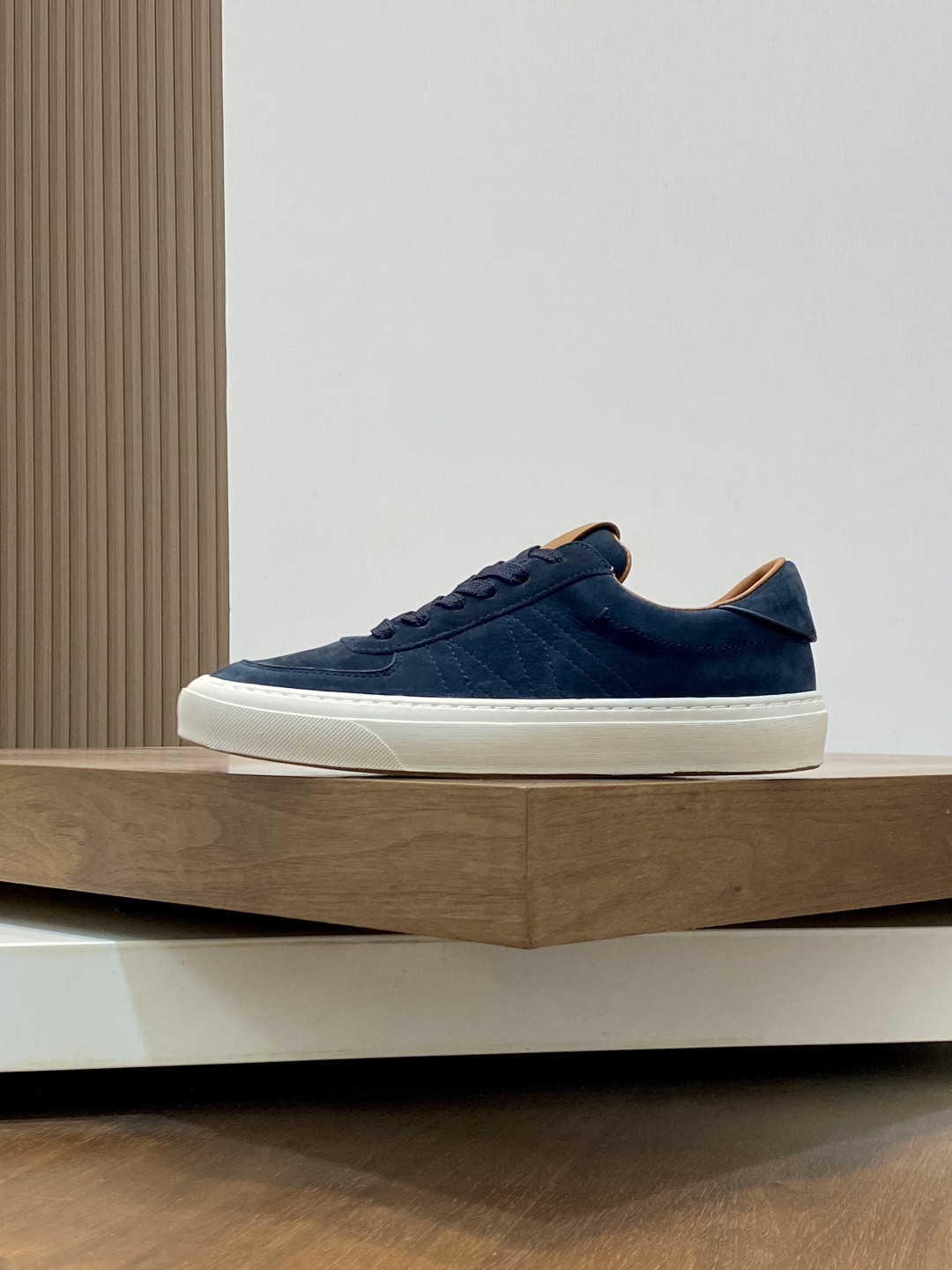 Moncler Casual Sneaker For Men # 304842