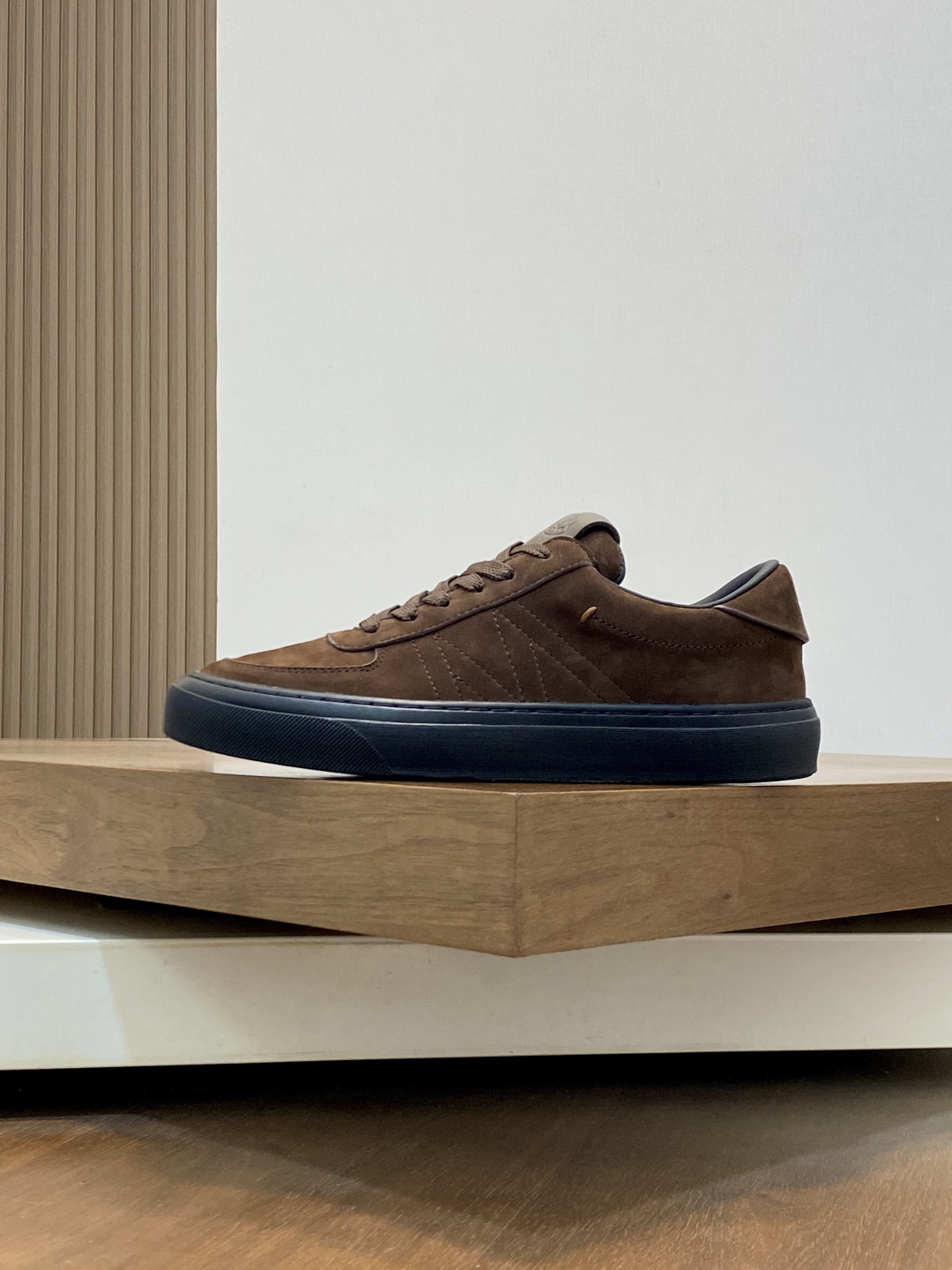 Moncler Casual Sneaker For Men # 304843