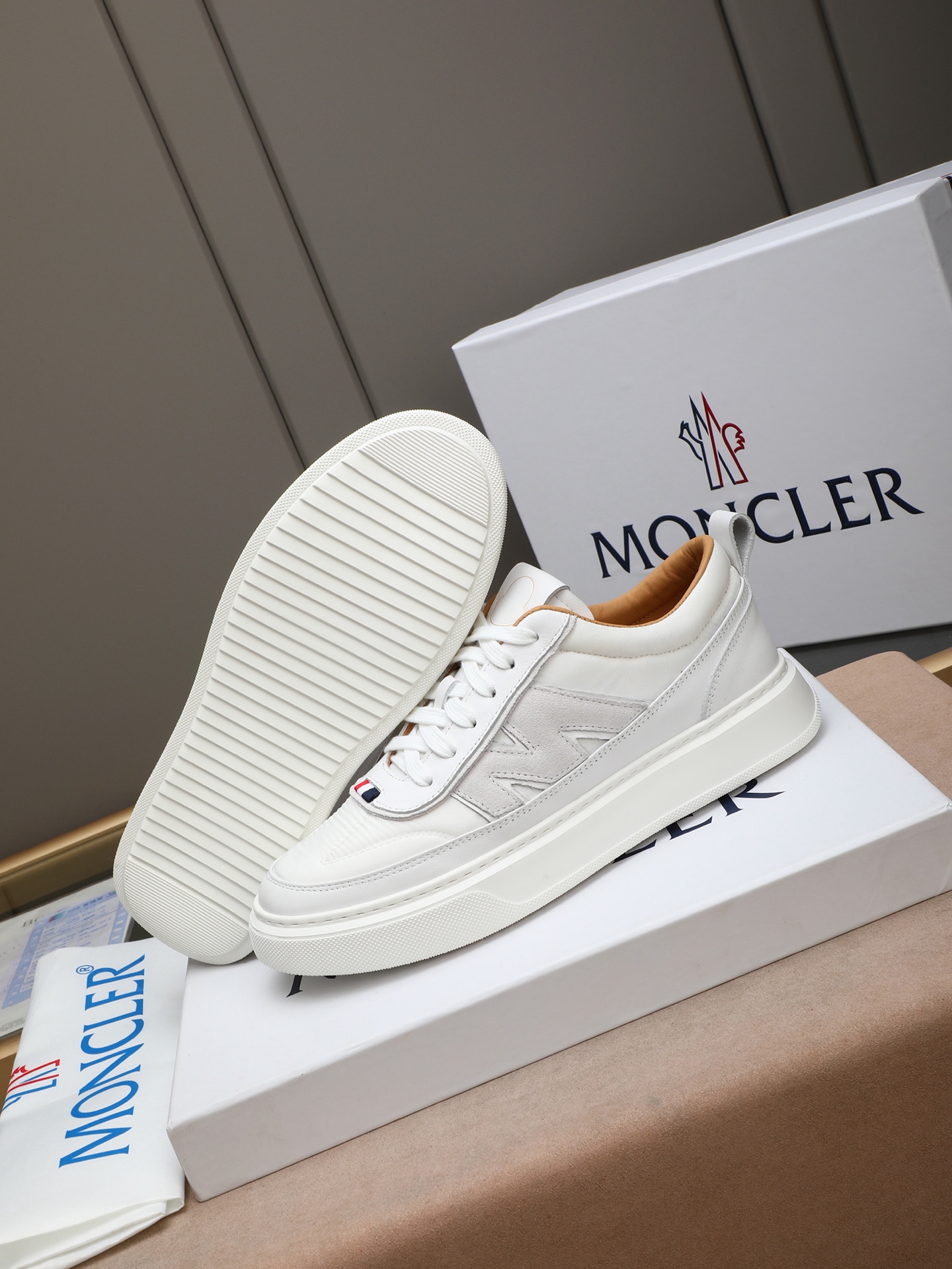 Moncler Casual Sneaker For Men # 304846