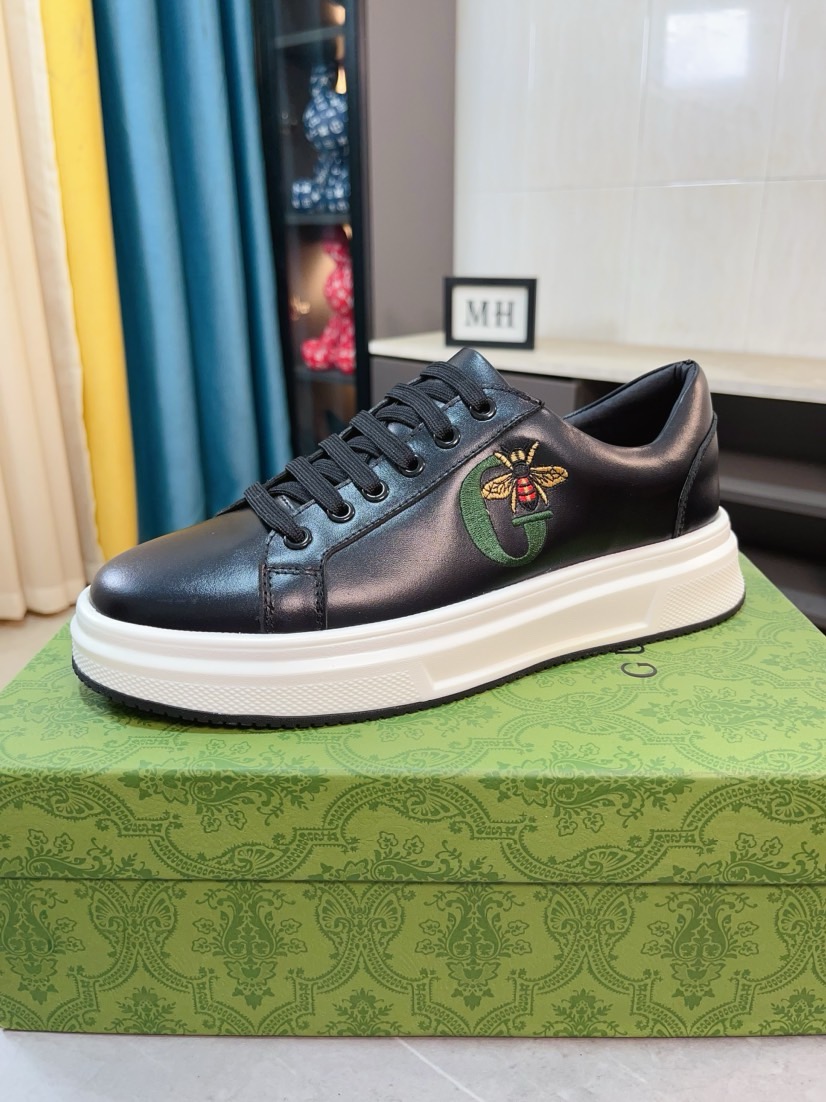 Gucci Casual Sneaker For Men # 304877