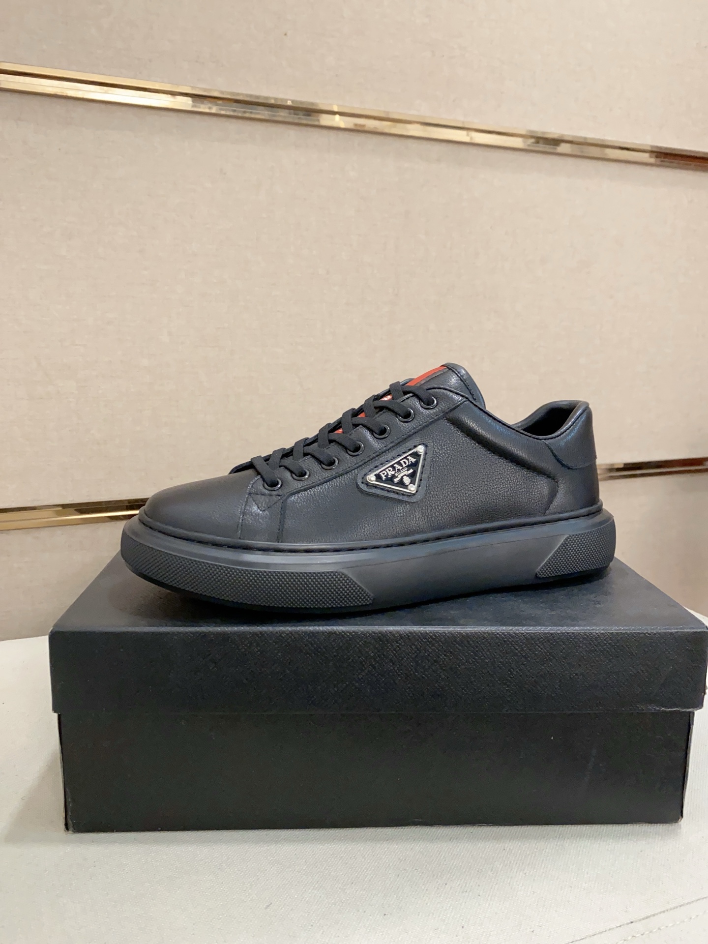 Prada Casual Sneaker For Men # 304929