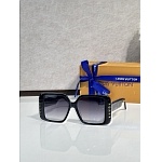 Louis Vuitton Sunglasses # 303383